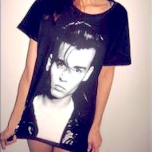 🔥 3 for $10 Destroy Pop 90’s Style Graphic Tee